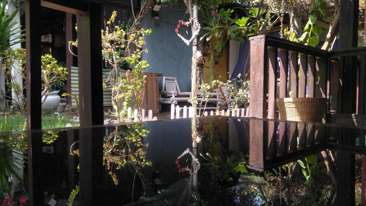 مبيت وإفطار غيلي تراوانغان Salon De Nomad Gili T. المظهر الخارجي الصورة