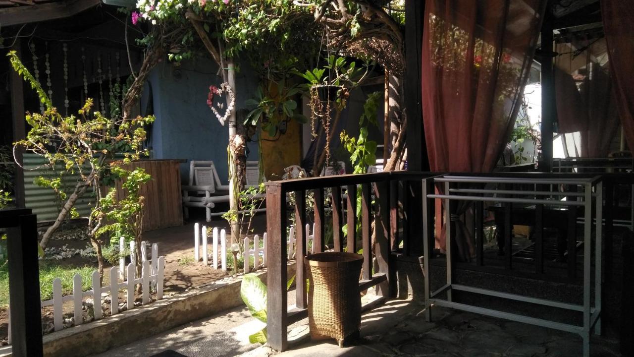 مبيت وإفطار غيلي تراوانغان Salon De Nomad Gili T. المظهر الخارجي الصورة